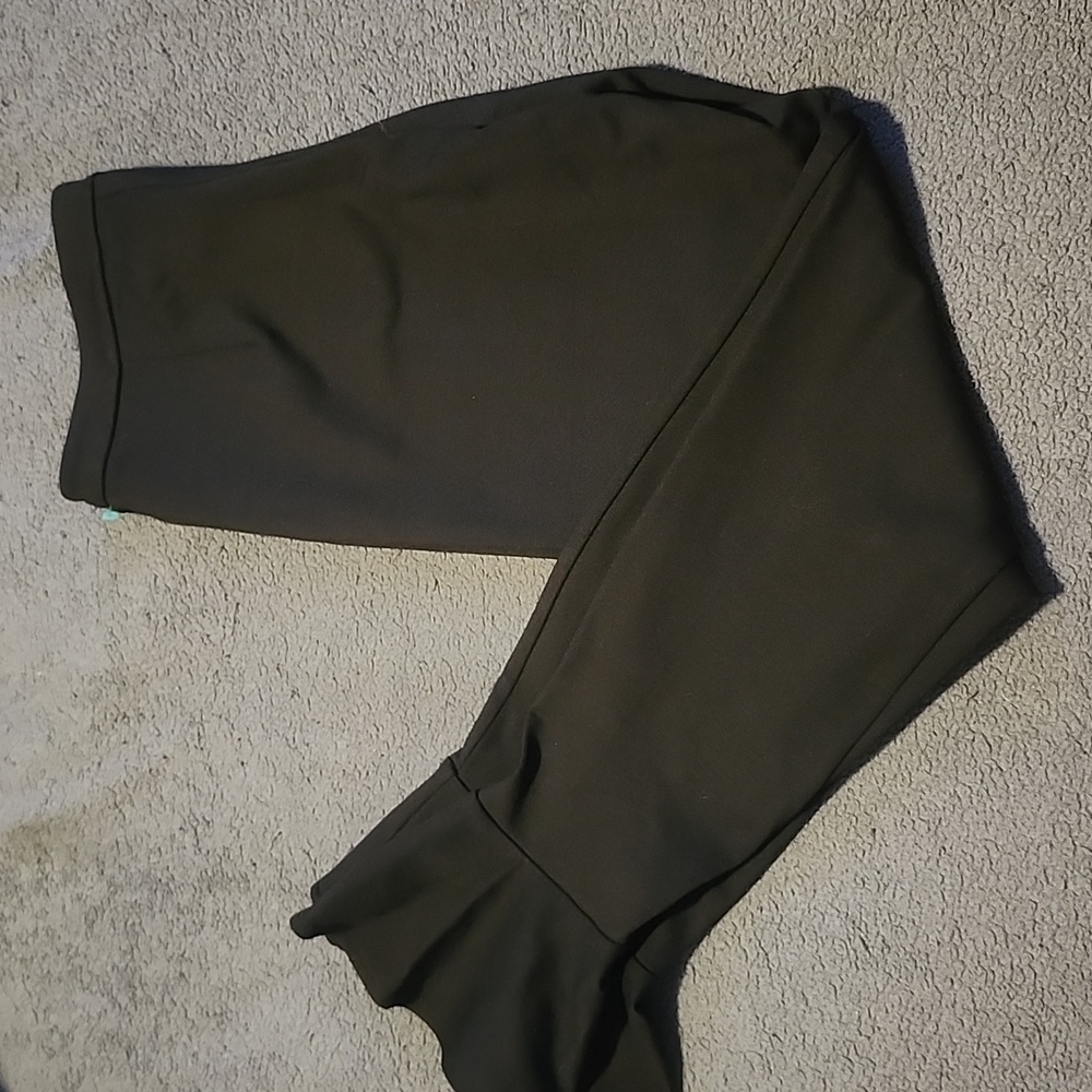 For the Republic brand stretch pants. Size Medium NWT